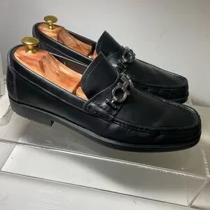 Salvatore ferragamo gancini black leather logo blukes wg sole loafer sz 9.5 Salvatore Ferragamo | Shoes | Salvatore Ferragamo Gancini  main image 2